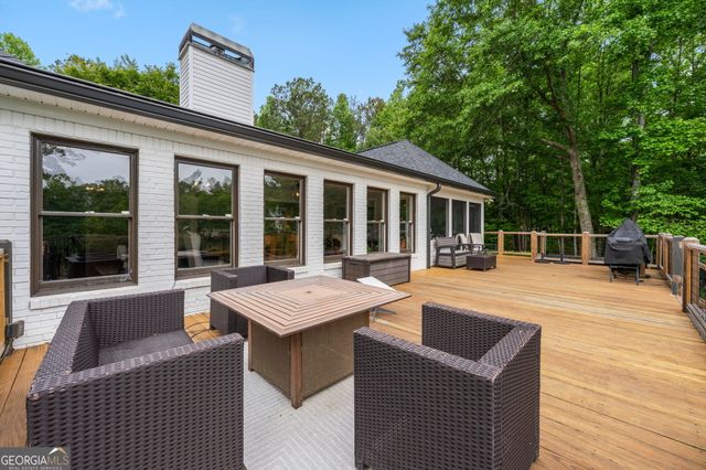 570 Martin Mill Road, Moreland, GA 30259