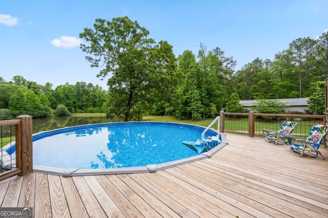 570 Martin Mill Road, Moreland, GA 30259