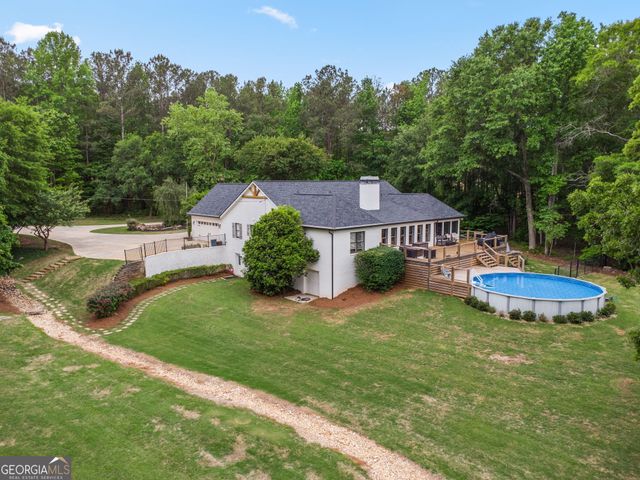 570 Martin Mill Road, Moreland, GA 30259