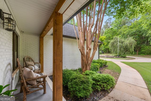 570 Martin Mill Road, Moreland, GA 30259