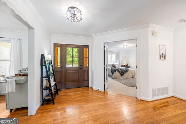 570 Martin Mill Road, Moreland, GA 30259