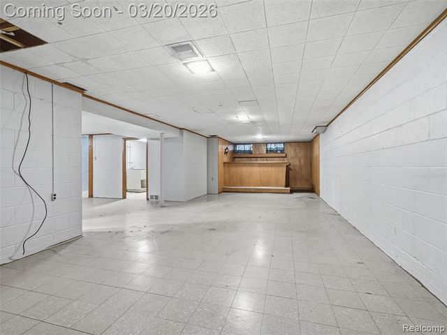 23530 Blackett Avenue, Warren, MI 48089