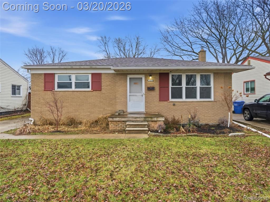 23530 Blackett Avenue, Warren, MI 48089