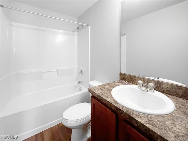 18273 Gibraltar LN, Lehigh Acres, FL 33936