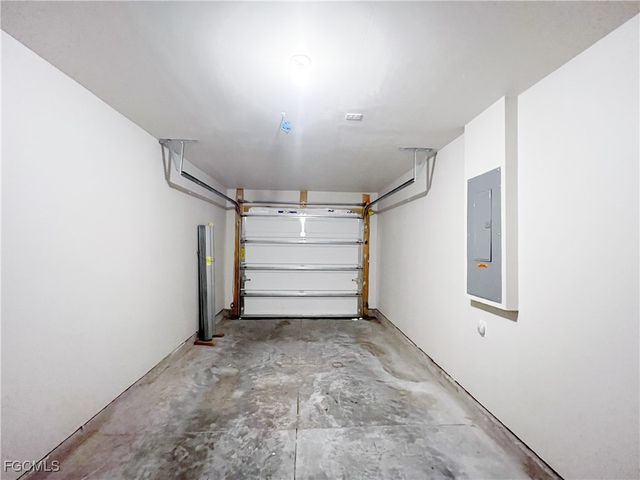 18273 Gibraltar LN, Lehigh Acres, FL 33936