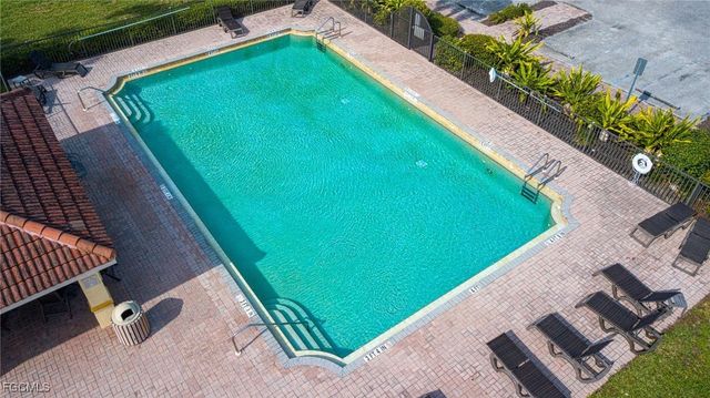 18273 Gibraltar LN, Lehigh Acres, FL 33936