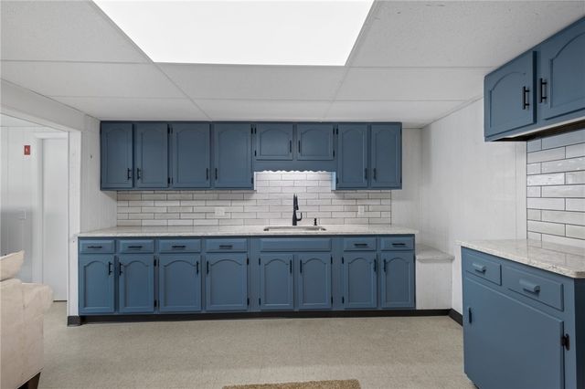 14 Pine Tree Road, Coventry, RI 02816
