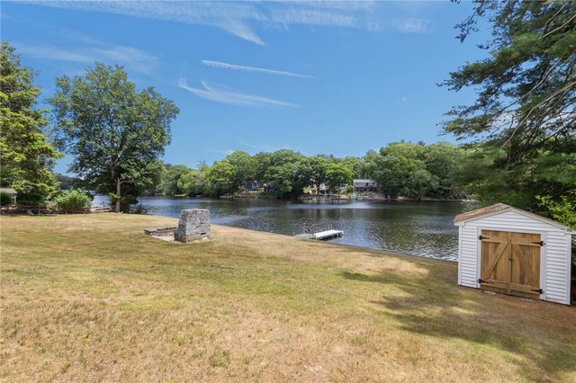 14 Pine Tree Road, Coventry, RI 02816