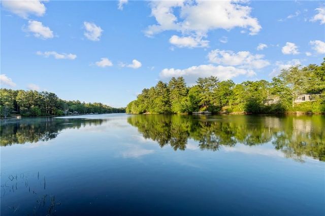 14 Pine Tree Road, Coventry, RI 02816