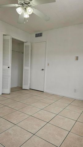 111 CLEVELAND Street B9, Lake Worth Beach, FL 33461