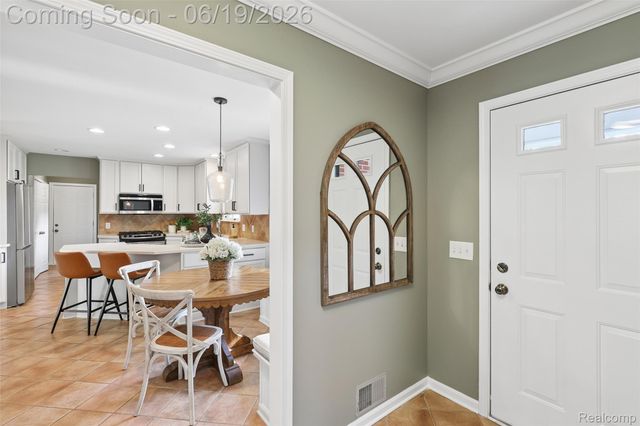 9787 York Woods Drive, York Charter Township, MI 48176