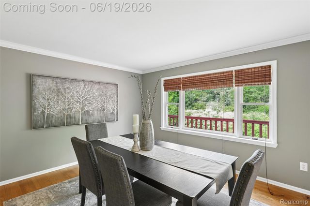 9787 York Woods Drive, York Charter Township, MI 48176