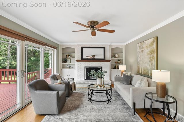 9787 York Woods Drive, York Charter Township, MI 48176