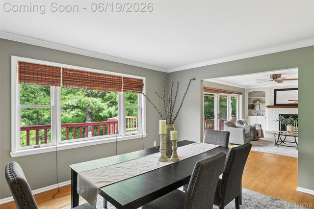 9787 York Woods Drive, York Charter Township, MI 48176