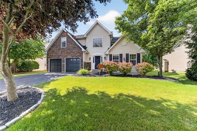 6840 Scenic View Drive, Lower Macungie Twp, PA 18062