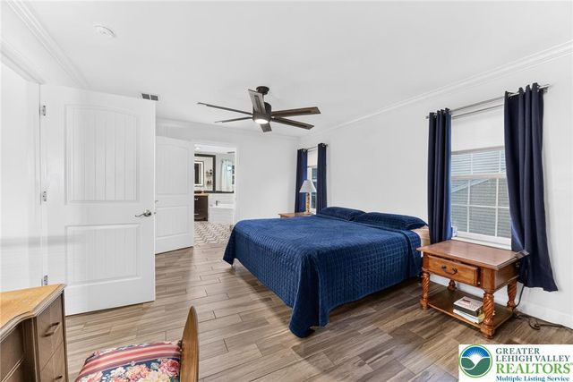 6840 Scenic View Drive, Lower Macungie Twp, PA 18062