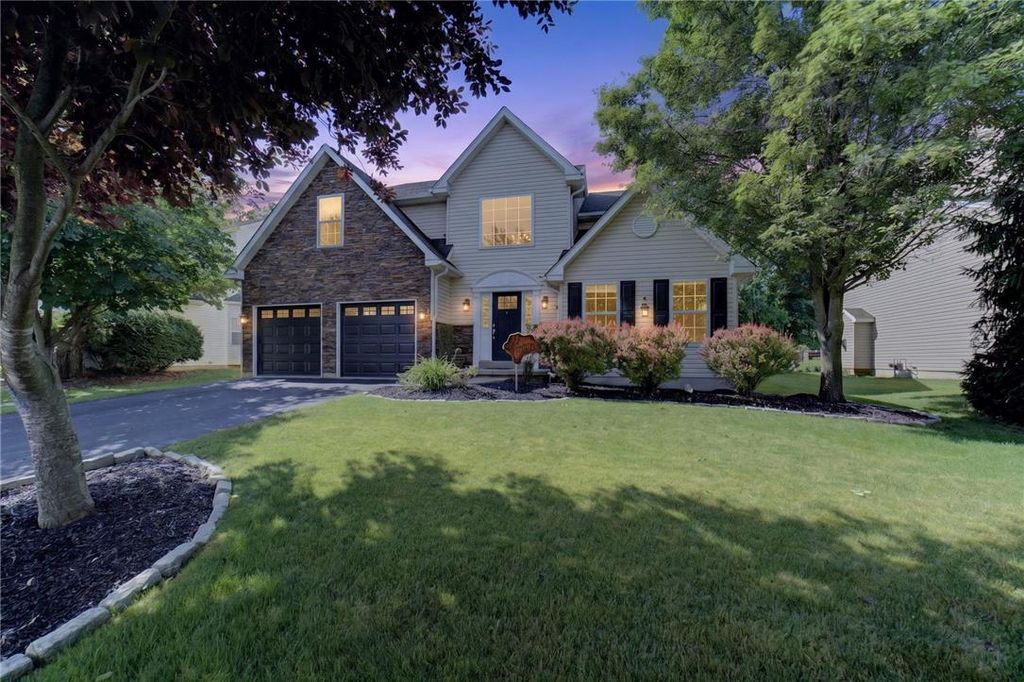 6840 Scenic View Drive, Lower Macungie Twp, PA 18062