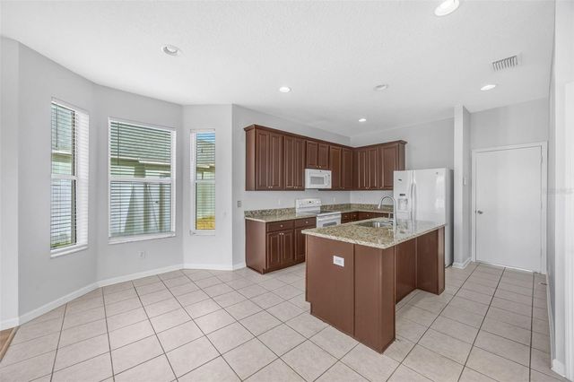 3503 JUNEBERRY DR, Wesley Chapel, FL 33543