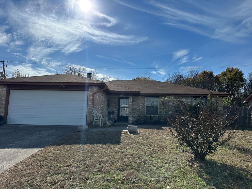 841 Annapolis Drive, Fort Worth, TX 76108