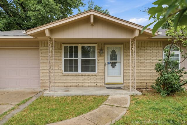 16553 E 2nd Place, Tulsa, OK 74108
