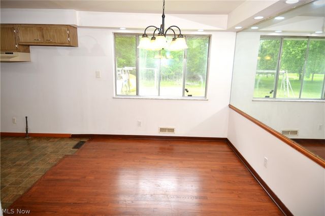 3713 Grafton Road, Brunswick, OH 44212