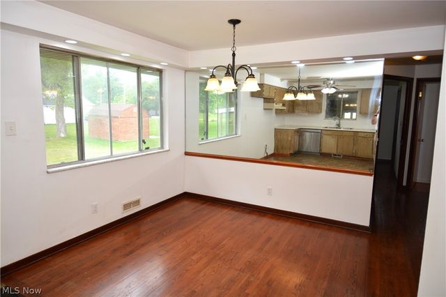 3713 Grafton Road, Brunswick, OH 44212
