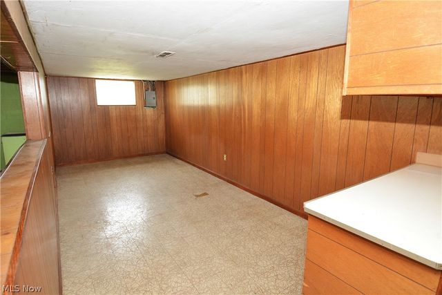 3713 Grafton Road, Brunswick, OH 44212