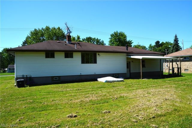 3713 Grafton Road, Brunswick, OH 44212