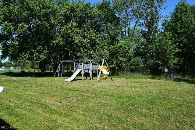 3713 Grafton Road, Brunswick, OH 44212
