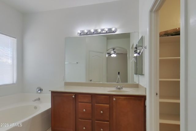 504 W BEAUTIFUL Lane, Phoenix, AZ 85041