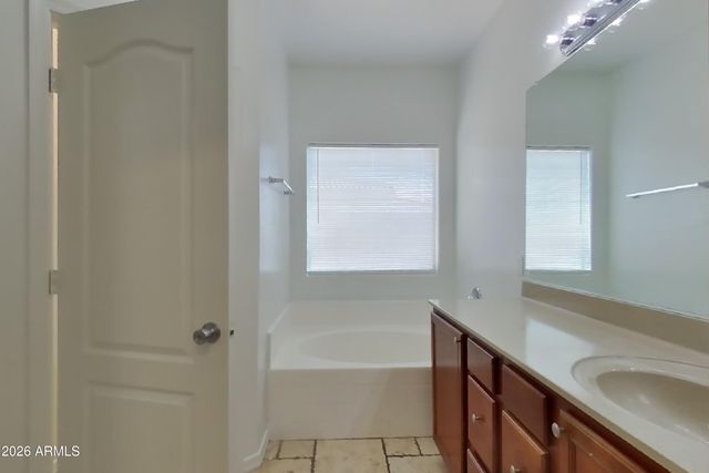 504 W BEAUTIFUL Lane, Phoenix, AZ 85041
