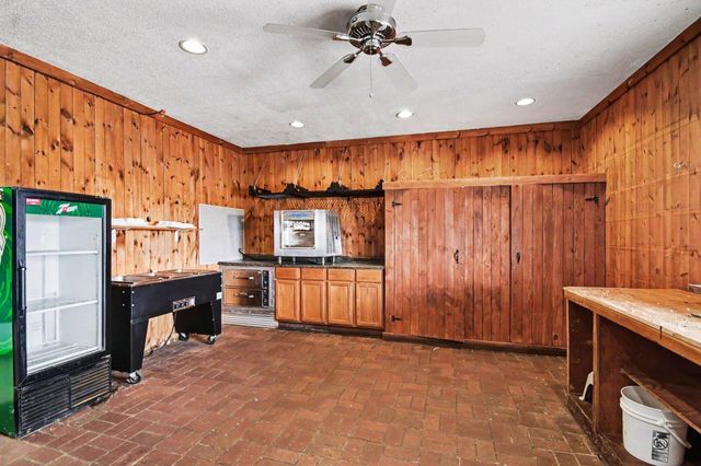 20 E Remus Road, Mount Pleasant, MI 48858