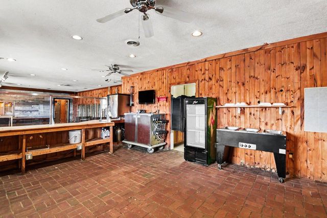 20 E Remus Road, Mount Pleasant, MI 48858