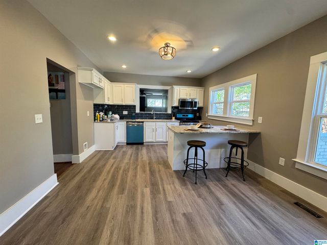 1014 5TH STREET W, Birmingham, AL 35204