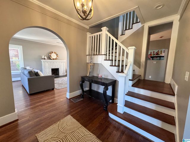 1014 5TH STREET W, Birmingham, AL 35204