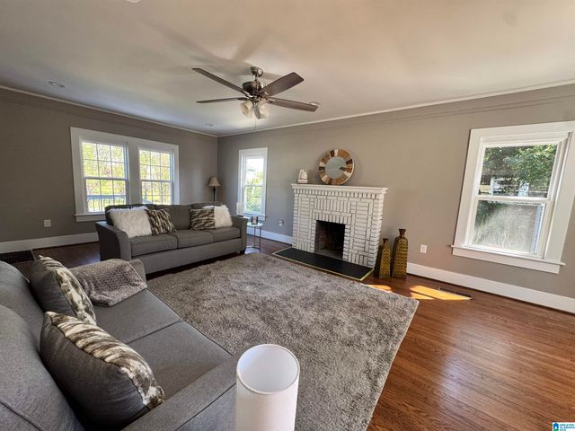 1014 5TH STREET W, Birmingham, AL 35204