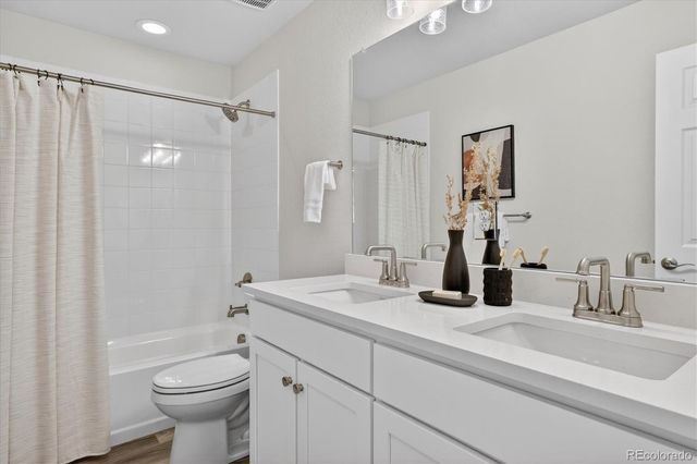 936 Alpine Ridge Street, Erie, CO 80516