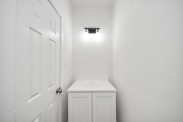 1189 County Road 5100, Cleveland, TX 77327
