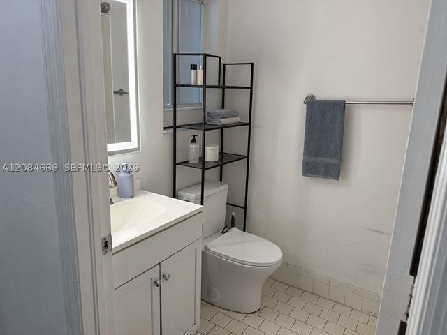 13917 SW 175th Ter, Miami, FL 33177