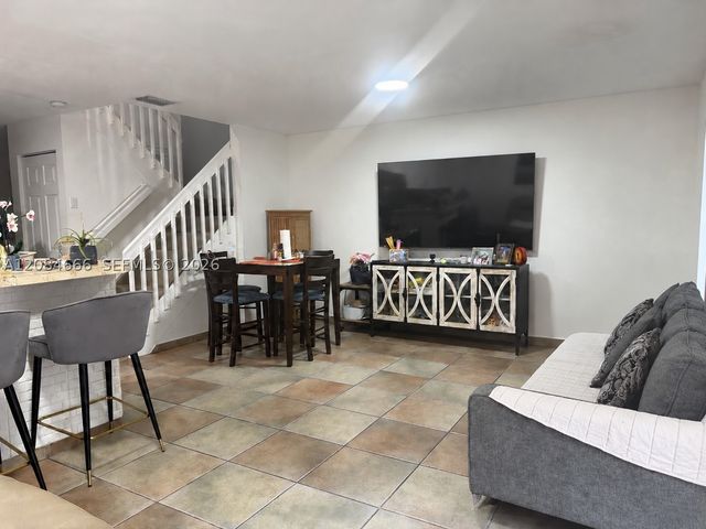 13917 SW 175th Ter, Miami, FL 33177