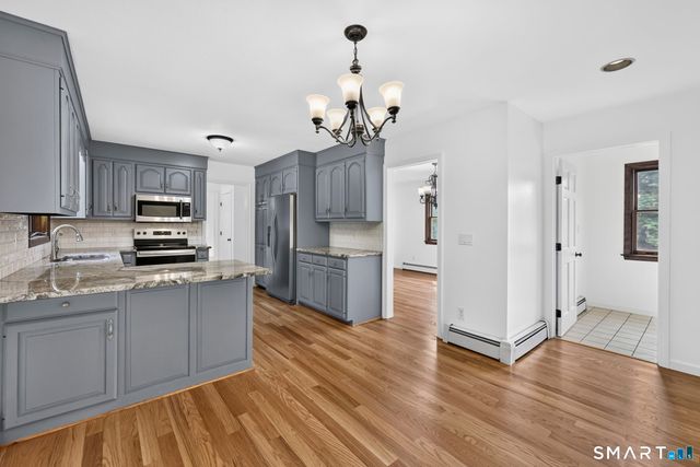 18 Old Parish Drive, South Windsor, CT 06074