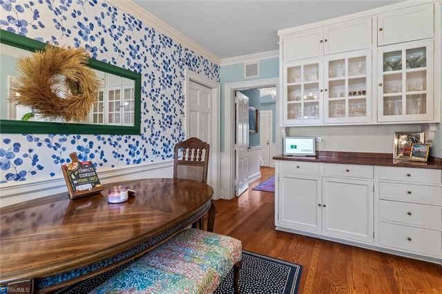 302 Cherry Street, Mount Airy, NC 27030