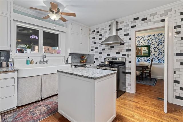 302 Cherry Street, Mount Airy, NC 27030