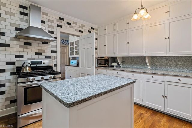 302 Cherry Street, Mount Airy, NC 27030