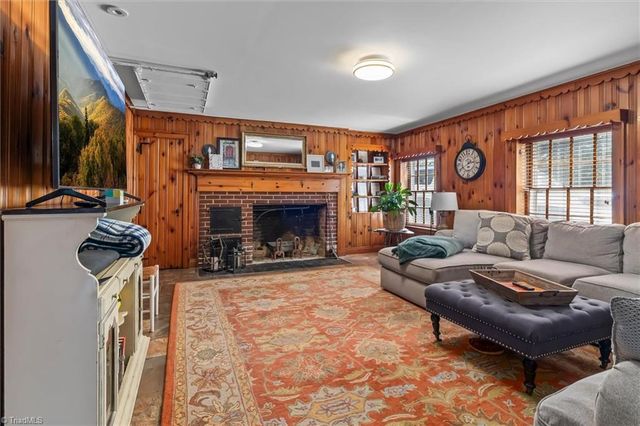 302 Cherry Street, Mount Airy, NC 27030