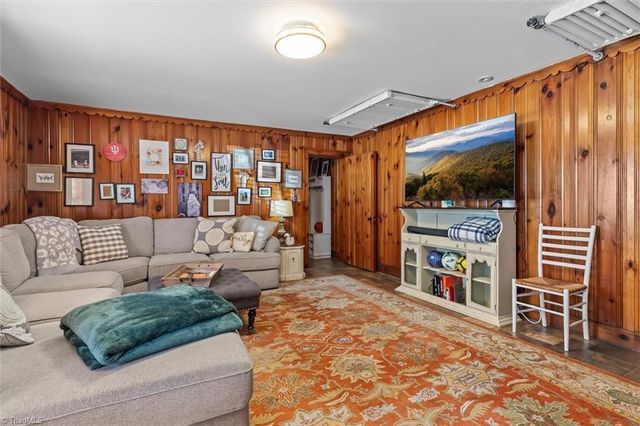 302 Cherry Street, Mount Airy, NC 27030