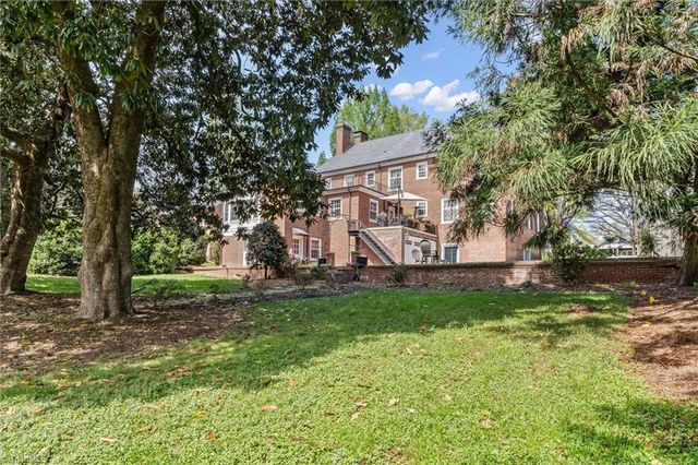 302 Cherry Street, Mount Airy, NC 27030
