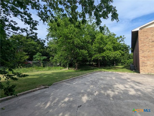 1002 Charisse Street, Killeen, TX 76543