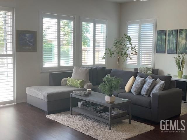 5908 Orange Hill Place, Bakersfield, CA 93306