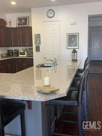 5908 Orange Hill Place, Bakersfield, CA 93306